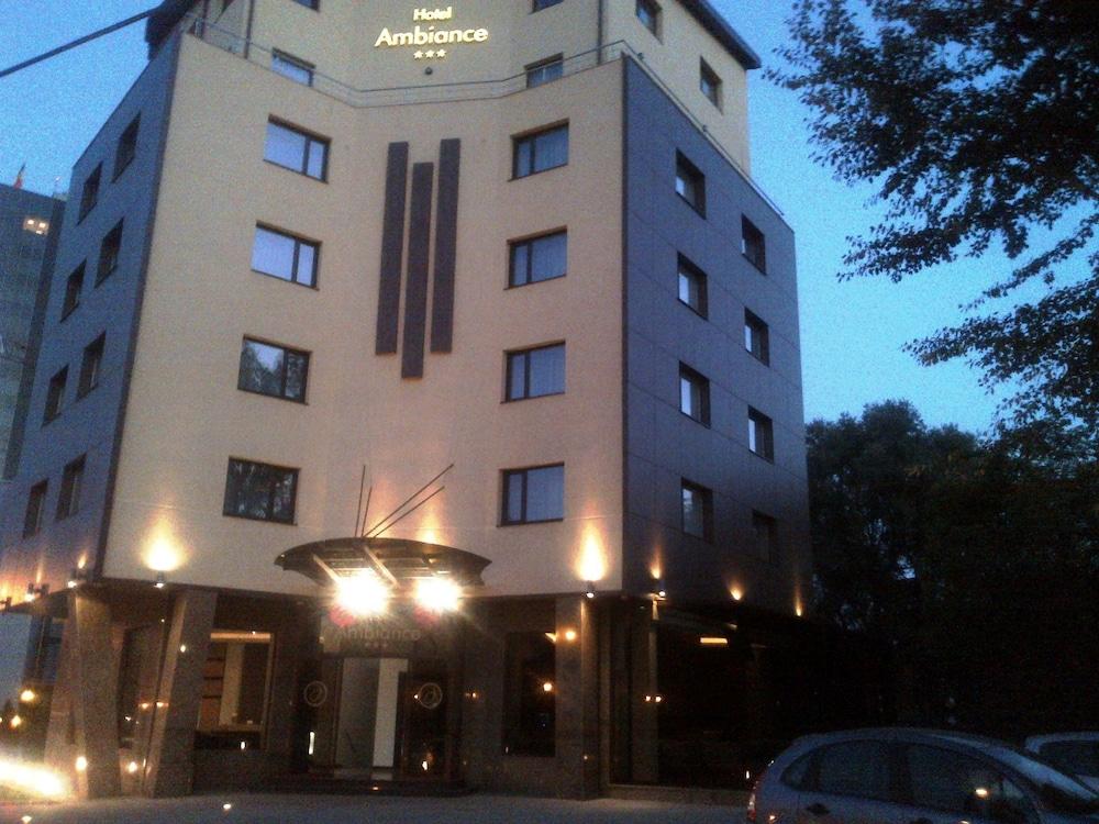 Ambiance Bucarest