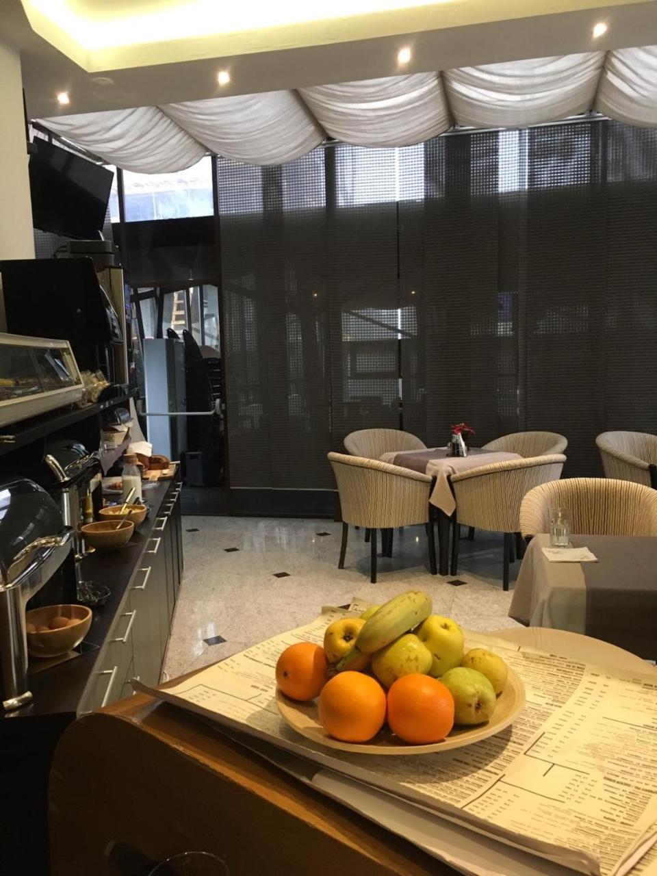 Ambiance 3* Bucarest